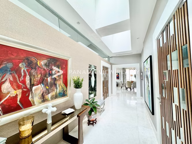 LA LOMA PENTHOUSE - SANTA MARIA