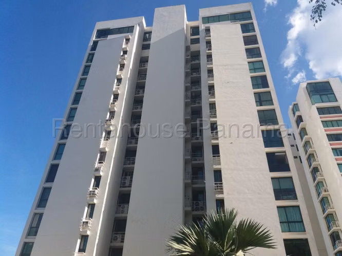 Se Vende Apartamento en Edison Park DPA27-1004
