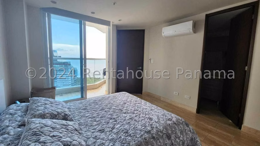Apartamento en venta PH The Regent Costa del Este