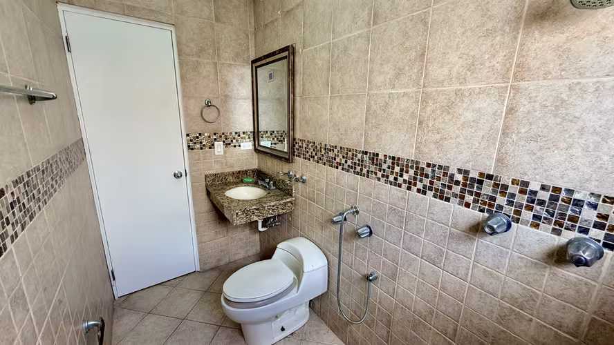 Casa en Venta en Parque Lefevre | 201 m² | 3 Recámaras | Terraza |