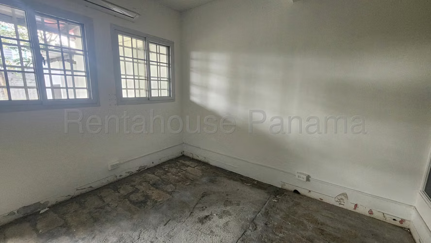 ALQUILER DE TERRENO EN LOS ANGELES  - Casa Avenida Arcangel - Imagen 8