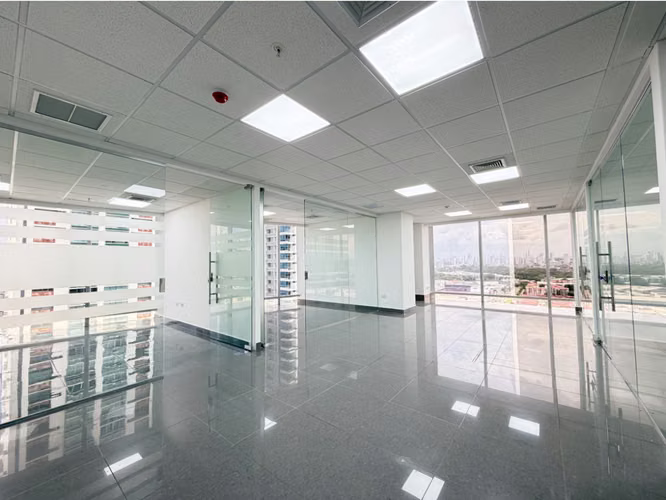 Alquiler de oficina en Costa del Este – Torre Aseguradora Ancón - Imagen 8