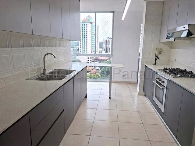 Amplio Apartamento en Alquiler en El Cangrejo 27PPM1029 - Imagen 10