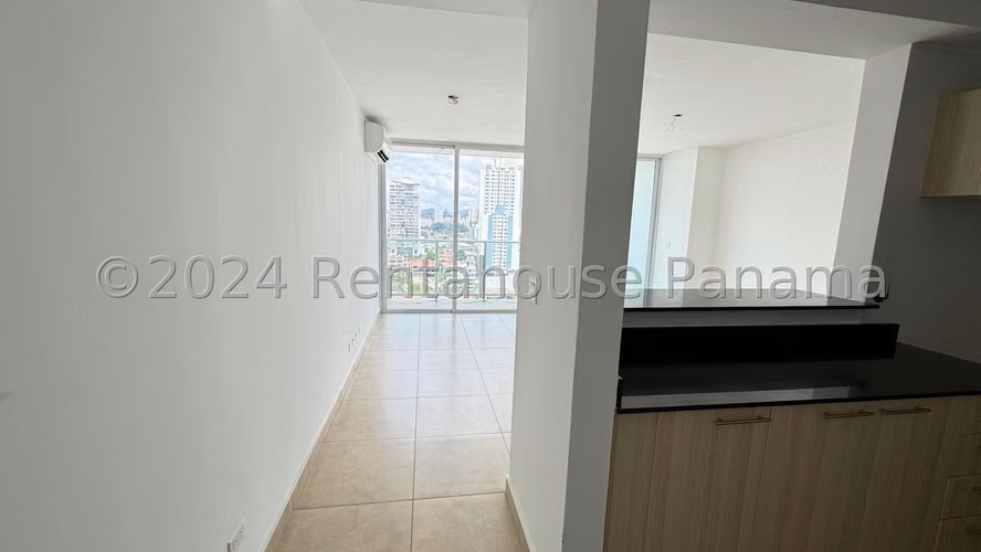 Venta de apartamento en Hato Pintado AK - Imagen 2