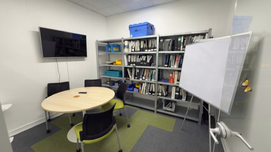 Alquiler de Oficinas Terminadas con divisiones desde 135mts2 - Imagen 2