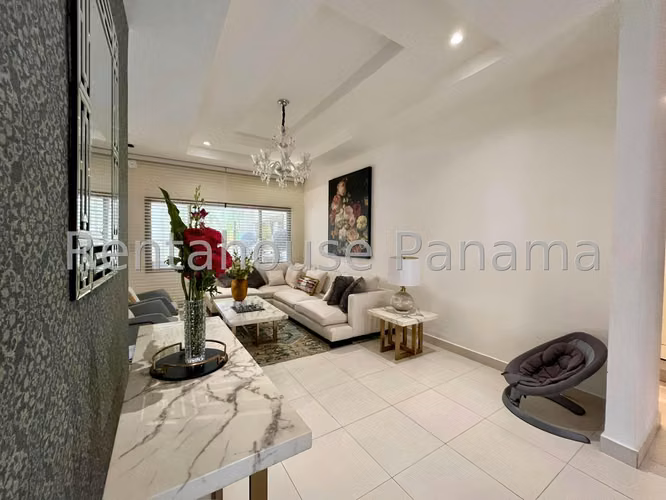 Venta de casa en Costa Sur AK - Imagen 2