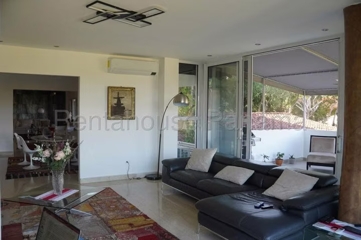 Casa Remodelada en Venta en Albrook 27PPM1034 - Imagen 5