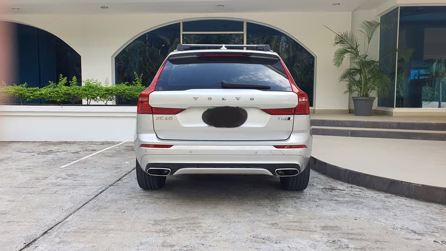 Volvo XC60 T6 R Design