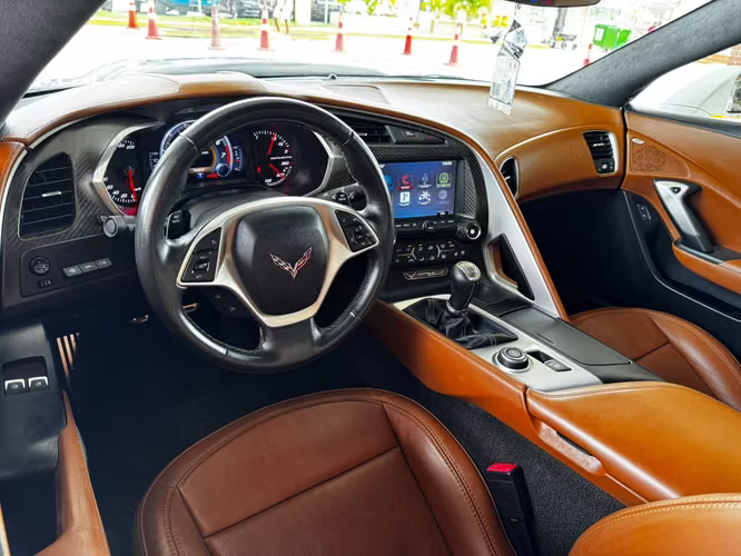 Chevrolet Corvette C7 Z51 2014 Manual Supercharged 48,900$ - Imagen 11