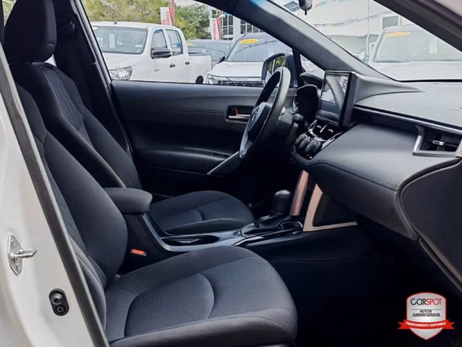 Toyota Corolla Cross 2023 Automática EE7152 - Imagen 9