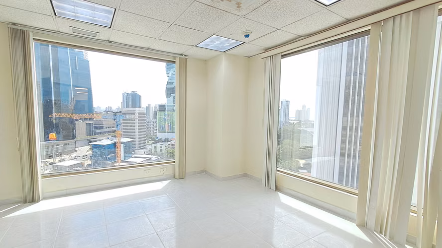 VENTA DE OFICINA WORLD TRADE CENTER