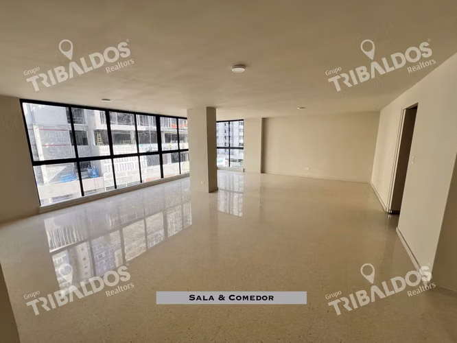 Venta de Apartamento en Edificio Torre del Sol