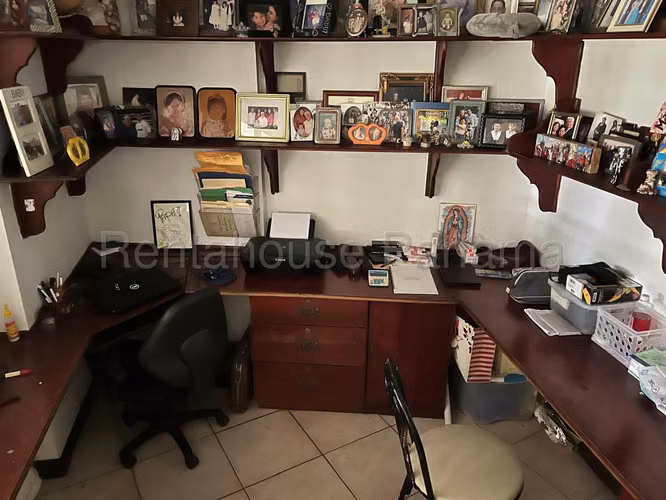 Venta de Casa en Parque Lefevre CCO - Imagen 9