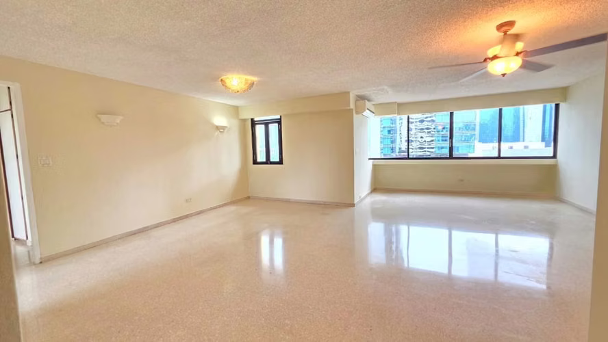 Oportunidad de Adquirir un Apartamento Céntrico Obarrio PH Mónaco - Imagen 2