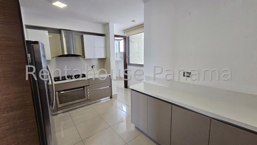 Alquiler de Apartamento en Costa del Este Ph Bali NS - Imagen 8