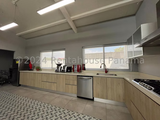 RR VENTA DE CASA EN COCO DEL MAR - Imagen 6