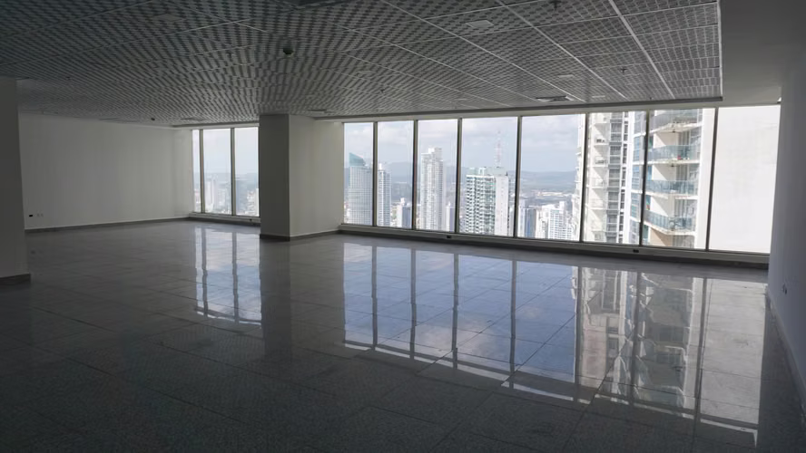 RR ALQUILER DE OFICINA EN AVENIDA BALBOA BICSA TOWER - Imagen 3