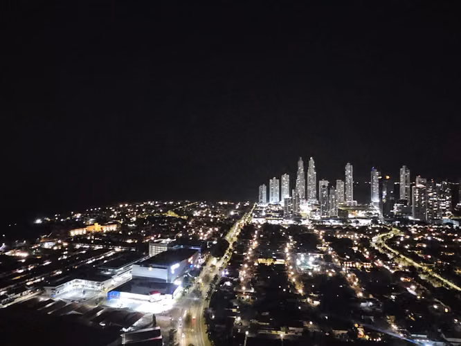 Apartamento en Santa Maria I con balcón y vista espectacular - Imagen 17