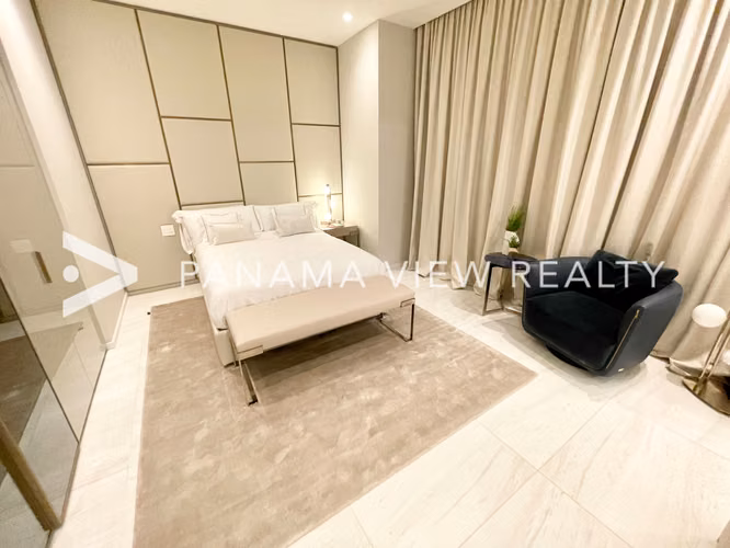 LA MAISON BY FENDI - SANTA MARIA piso alto - Imagen 16