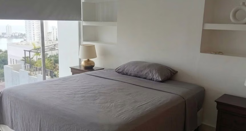 Apartamento en Bella Vista Amoblado Cerca de Avenida balboa Balcón Con Vista al mar - Imagen 10