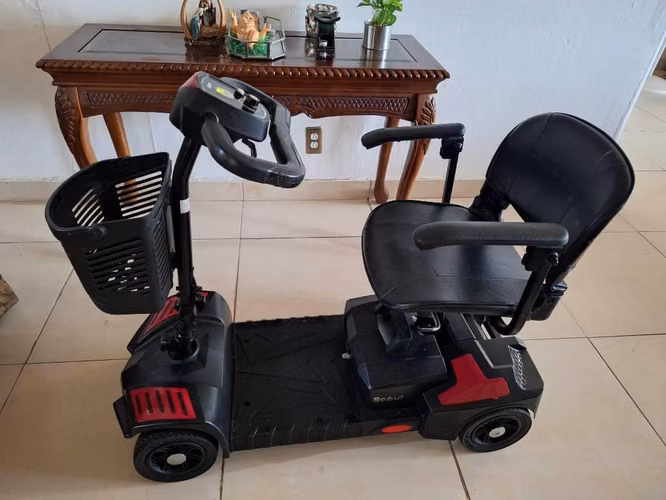 Silla de ruedas eléctrica – Excelente estado y funcional - Imagen 5