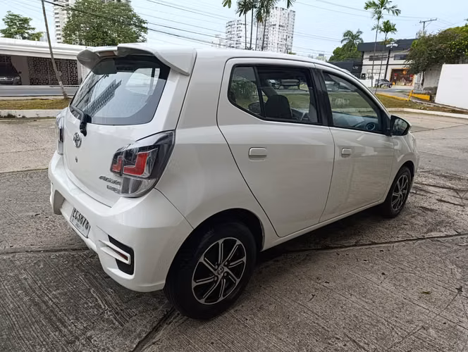 TOYOTA AGYA 2022 AUTOMATICO - Imagen 4