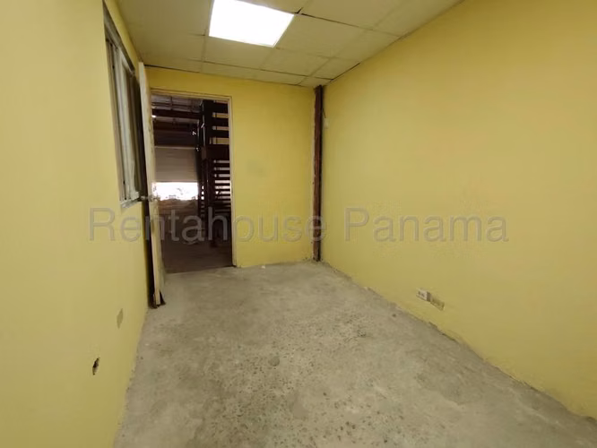 Galera  en Alquiler en Colon JG - Imagen 15