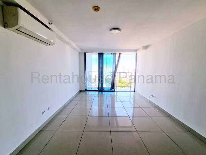 Alquiler de Apartamento en Carrasquilla Ph Torres de Castilla KF
