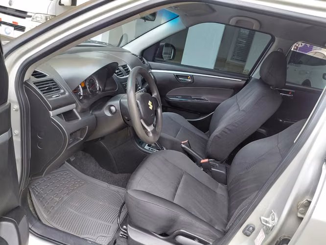SUZUKI SWIFT 2014 AUTOMATICO - Imagen 5