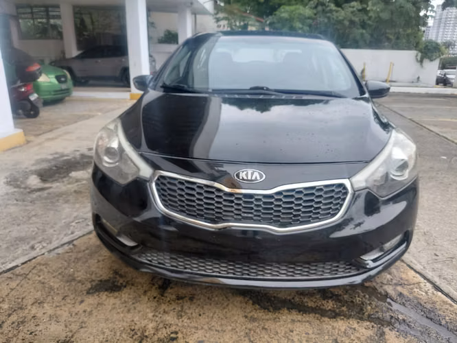 KIA CERATO 2015 AUTOMATICO - Imagen 2