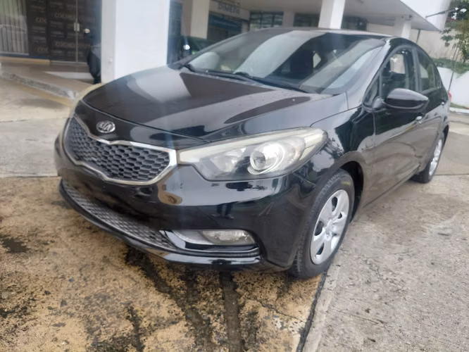 KIA CERATO 2015 AUTOMATICO