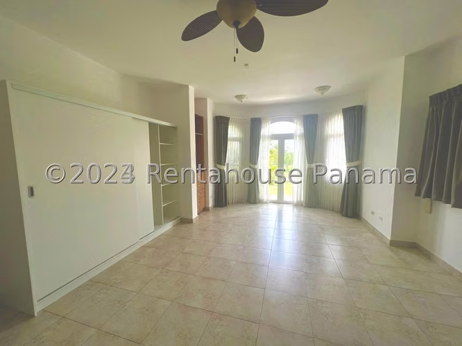 Venta de Casa en Panama Pacifico Tucan Country Club KF - Imagen 13