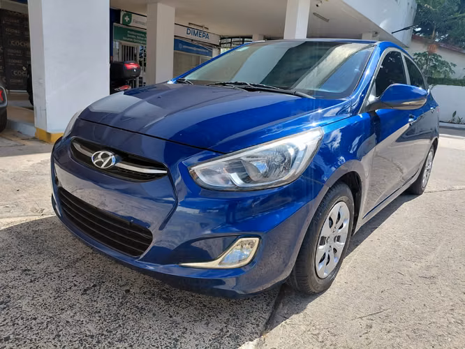 HYUNDAI ACCENT 2017 AUTOMATICO