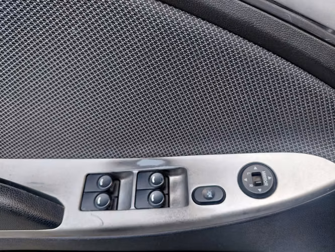HYUNDAI ACCENT 2014 MANUAL - Imagen 9