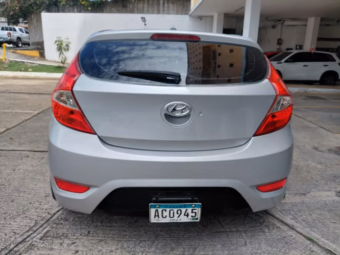 HYUNDAI ACCENT 2014 MANUAL - Imagen 4