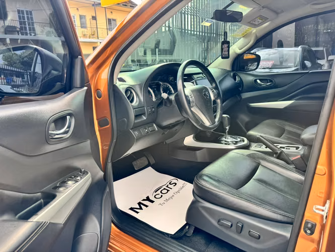 NISSAN FRONTIER FULL EXTRAS SOLO 30 MIL KILOMETROS - Imagen 11