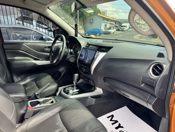 NISSAN FRONTIER FULL EXTRAS SOLO 30 MIL KILOMETROS - Imagen 10