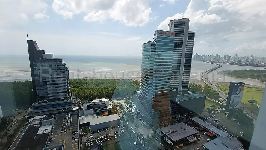 Alquiler de Oficina en Costa del Este Financial Park Solo Cliente Directo MC