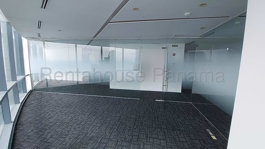 Alquiler de Oficina en Costa del Este Financial Park Solo Cliente Directo MC
