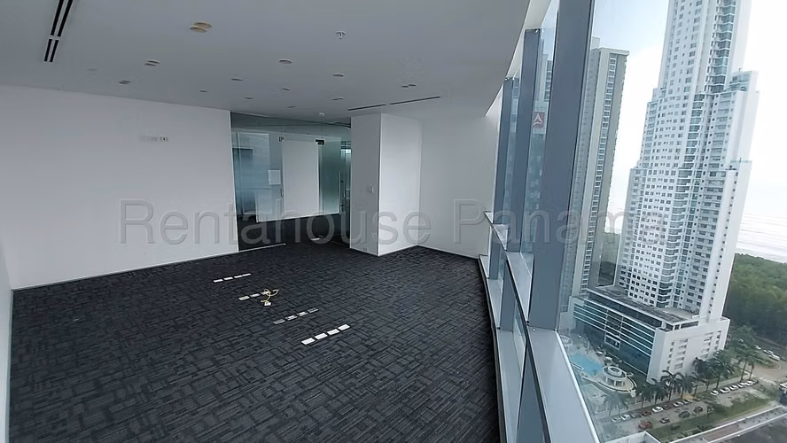 Alquiler de Oficina en Costa del Este Financial Park Solo Cliente Directo MC