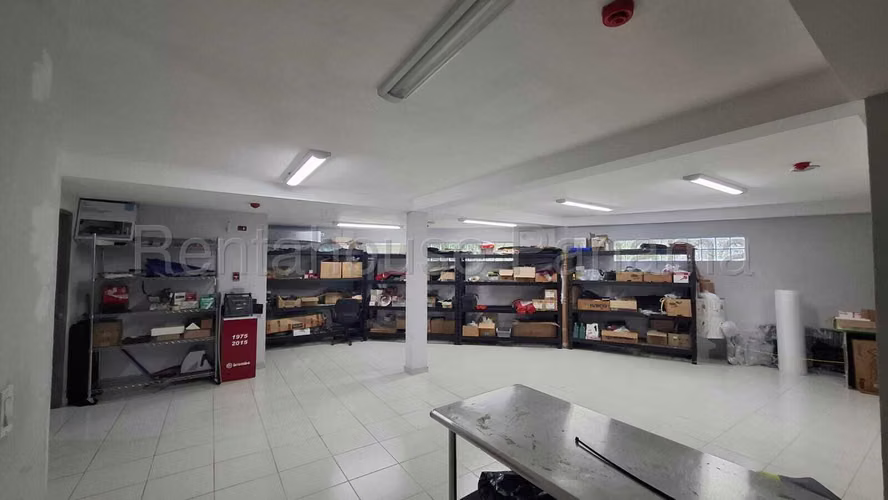 Venta de Galera en Via Brasil Casa Comercial Solo Cliente Directo MC - Imagen 9