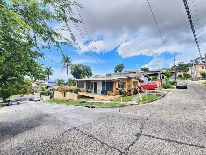 High in Bethany. 462mts 3r 3b Terrace $320,000.00