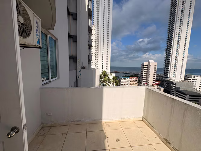 ALQUILA APARTAMENTO A UNA CUADRA DE AVENIDA BALBOA, IDEAL PARA MASCOTA - Imagen 19