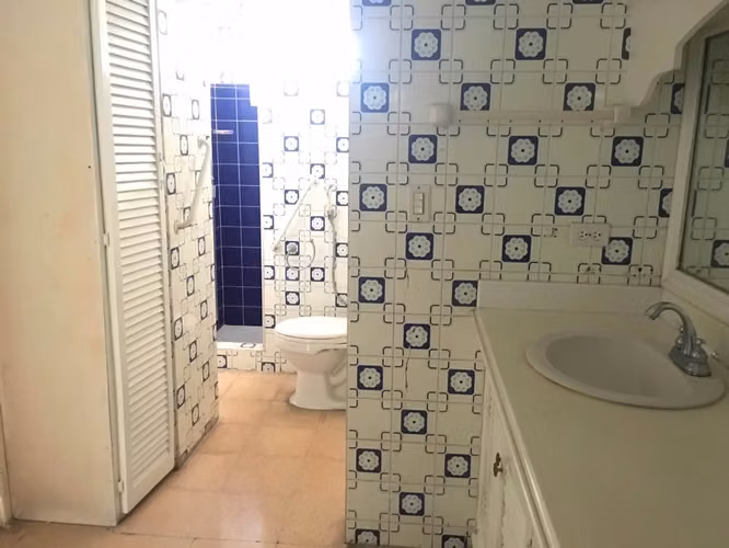 SE VENDE APARTAMENTO EN ARAGUANEY - Imagen 5