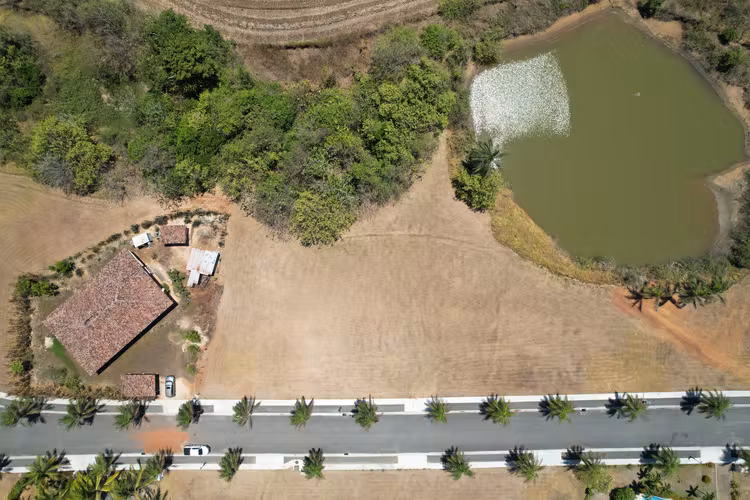 Lote Amplio en Comunidad Privada de Playa-  Pedasí, Panama