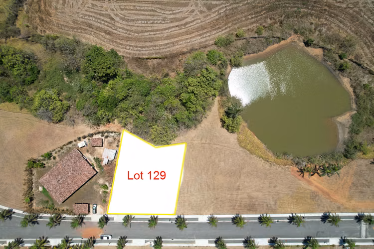 Lote Amplio en Comunidad Privada de Playa-  Pedasí, Panama