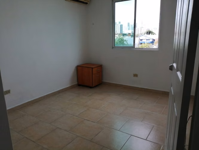 CON BAÑO CUARTO BETANIA SOLO $250 - Imagen 4