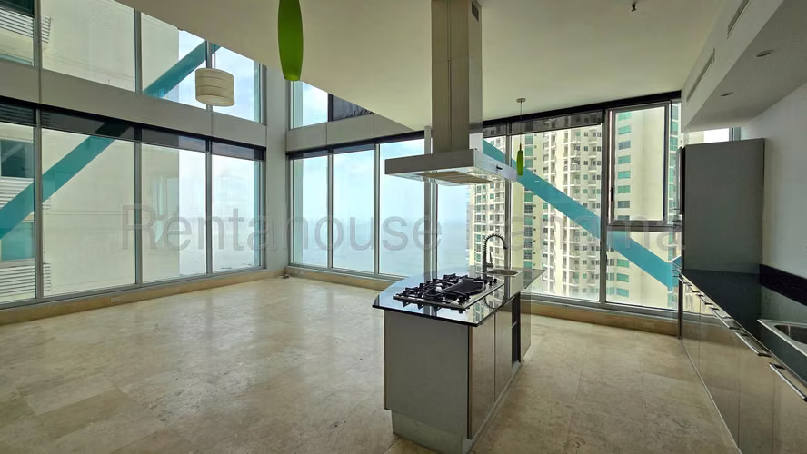 Vendo Apartamento en Punta Pacifica OF27-1036