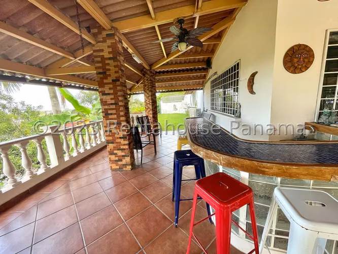 Vendo Casa en Villa Lucre OF26-3037