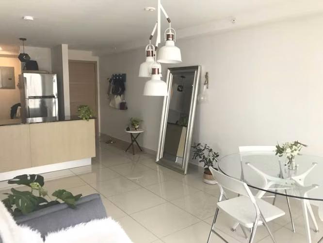 Alquilo apartamento PH Torres de Castilla San francisco - Imagen 5